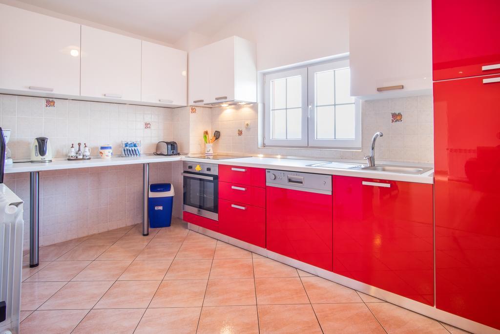 Apartments Jenny Пинезичи Экстерьер фото